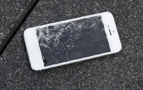 iPhone bị hư hỏng phần cứng